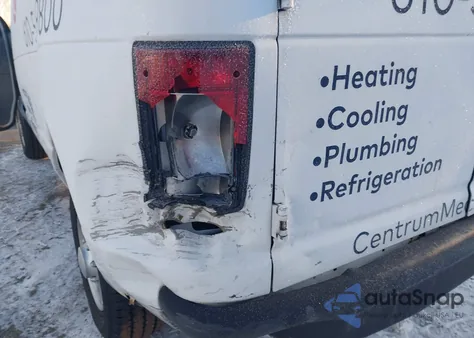 2009 Ford E-350 Super Duty Commercial/Recreational from USA, damaged, VIN 1FTSE34L99DA71218